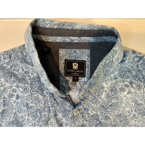 Steel & Jelly Blue Paisley Button Up Shirt Men’s Small - Picture 6 of 7